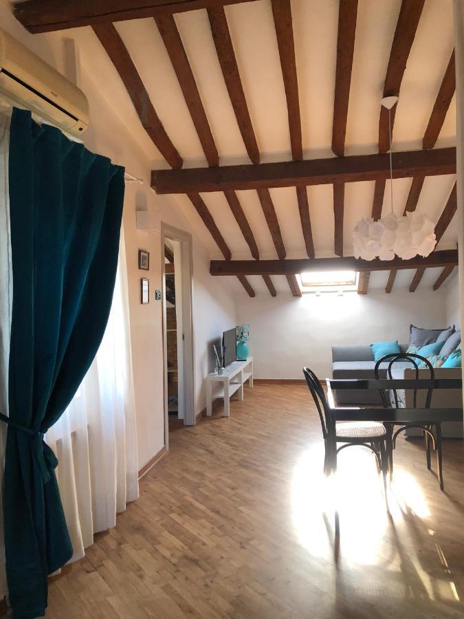 Casa Alfieri-Graziosa Mansarda In Centro A Livorno公寓 外观 照片